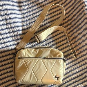 lug Cream/gold Quilted Crossbody Bag with Adjustable Strap